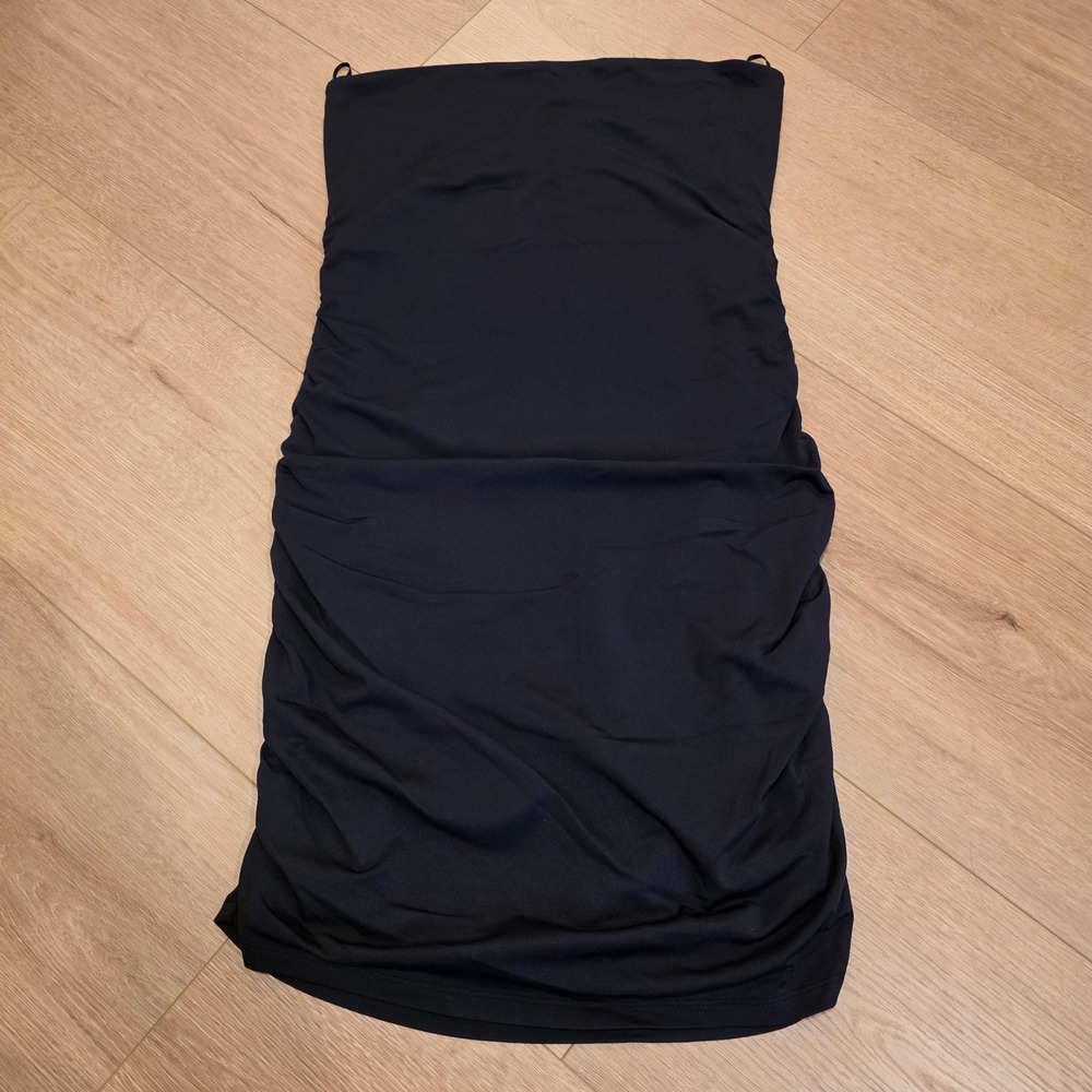 Aritzia Contour Ruched Tube Mini Dress Black Strapless Bodycon 118310 Womens L